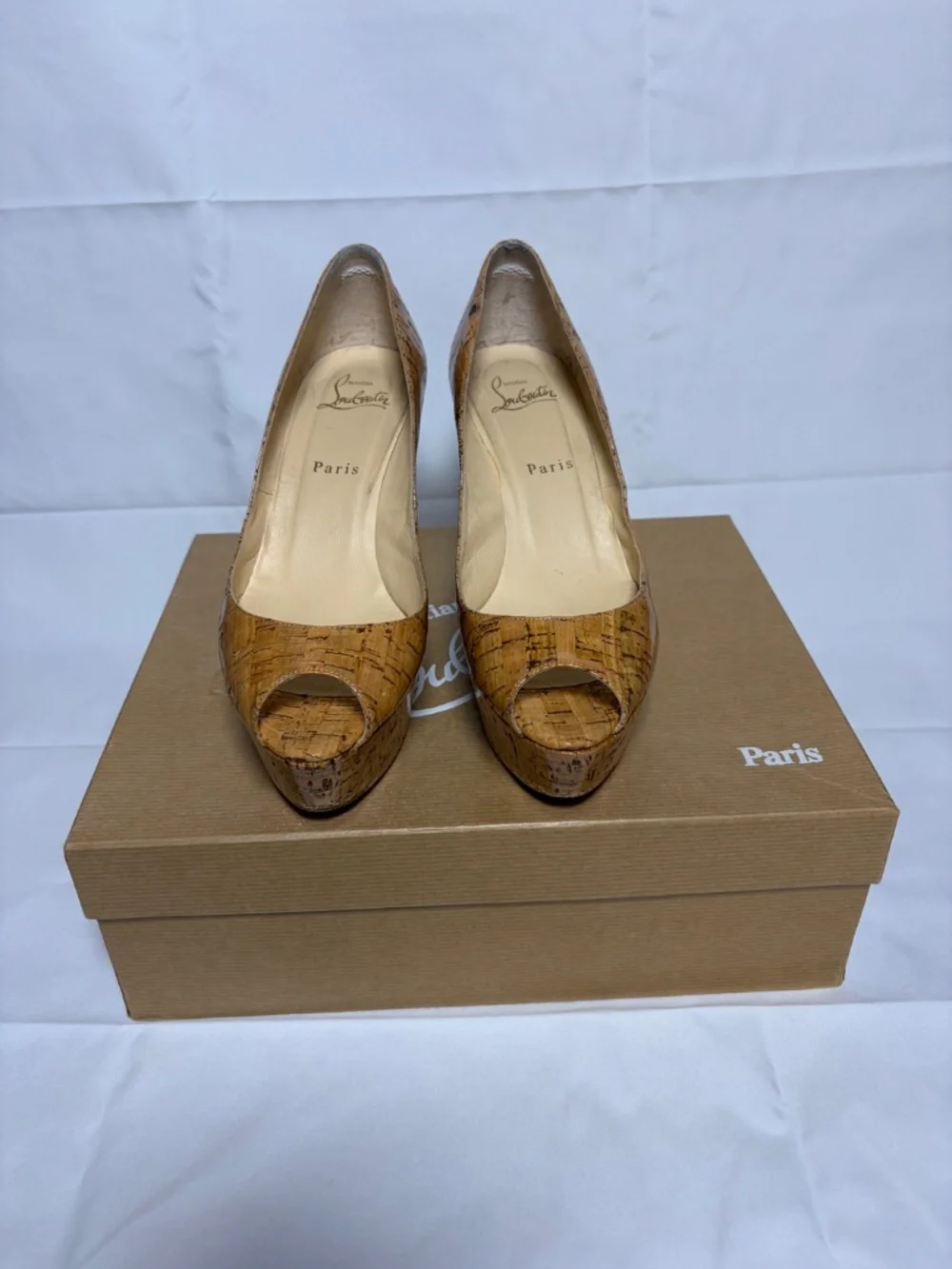 Christian Louboutin Une Plume 100 Wedge
